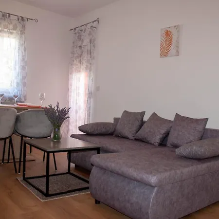 Kvarner Hill Apartment