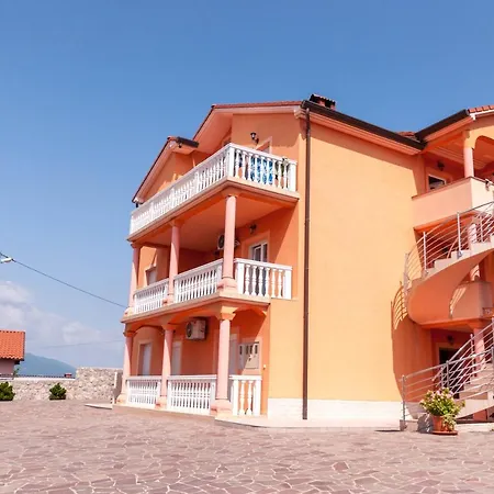 Kvarner Hill Apartment