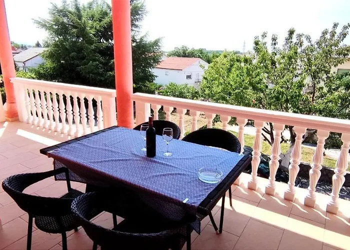 Kvarner Hill Apartamento *